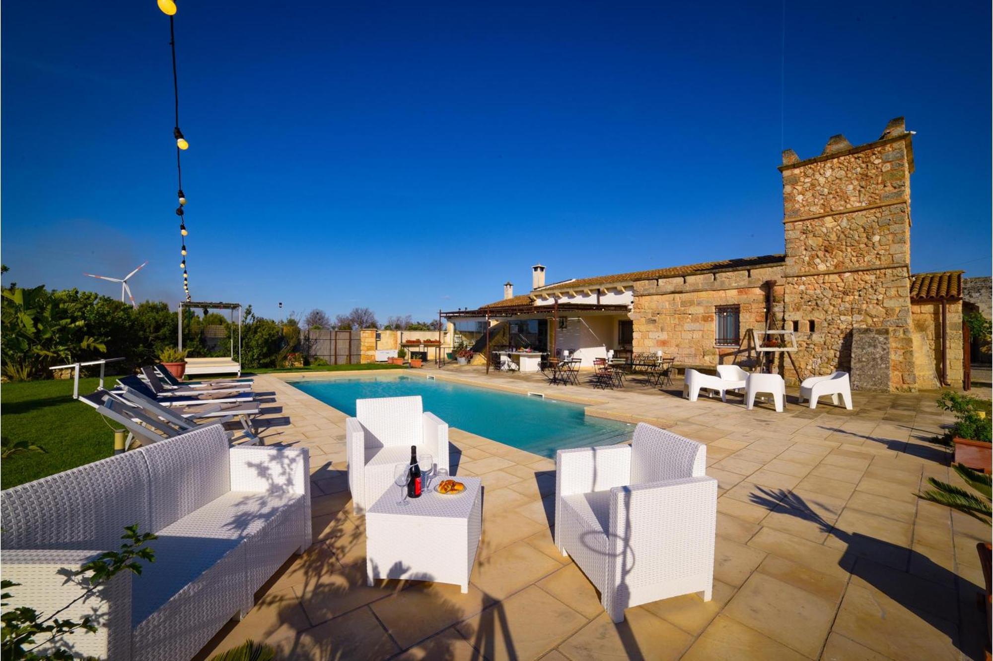 Masseria Santu Lasi - Happy Rentals * Surbo