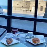 Philos - Appartements & Rooms