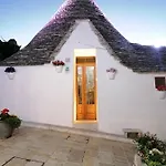 Trullo Dell'Angolo