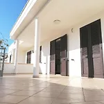 Villa Lina
