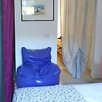 House With 2 Bedrooms In Rosa Marina With Enclosed Garden And Wifi
