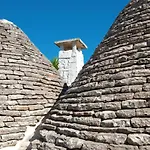 Trullo Giardino Fiorito