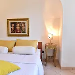 I Tre Coni - Villaggio Di Mary