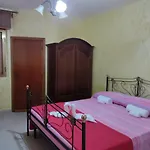 Casa Vacanza Villa Teresa - Appartamento Girasole