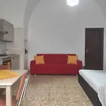 Serena'S House