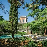 Villa Rosa Resort