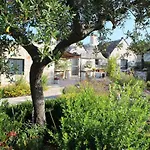 Spacious Villa With Private Pool In Castellana Grotte