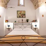 Casa Centro Storico Racale