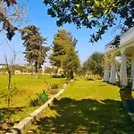 Villa Immersa Nel Verde