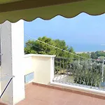 Appartamento Con Terrazza Vista Mare A Vieste