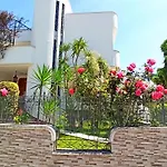 Villa Mary - Apartments