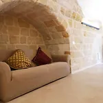 Fidardo Home