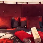 Buze Rodriguez Suite