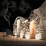 Trulli Pietre Nel Vento 4 Rooms E 4 Bathrooms