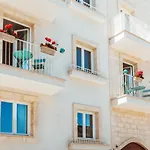 Fema B&B - Housea