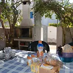 Villa With Shady Garden And Air Conditioning In Torre Dellorso