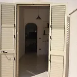 Three Bedroom Holiday Home Very Close To The Beach In San Foca