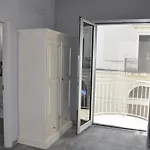 Global House