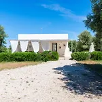 Villa Aura D'Olivo Con Piscina By Wonderful Italy