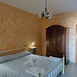 Casa Vacanza Villa Teresa - Appartamento Tulipano
