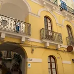 D'Ospina Apartment