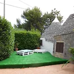 House With 2 Bedrooms In Locorotondo With Furnished Terrace 20 Km From The Beach