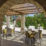 Antica Masseria Le Arcate, Loc. Tur.