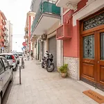 Madame Bari' Suite Apt In The Heart Of Bari