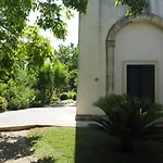 Villa Galluccio With Swimming Pool