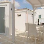 Mia & Mimi - Ostuni, Home Of Animal Lovers!