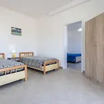 Casa Vacanza Lorena Capilungo 4/6 Posti Letto Fronte Mare