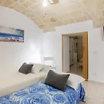 Monopoli Heartbeat - Apartment 200M From Sea
