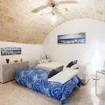 Monopoli Heartbeat - Apartment 200M From Sea