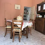 4 Balconi House- Casa Lena