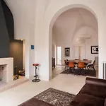 Casa Lupiae