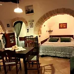 Miratrulli Apartment & Trullo Dell'Aia