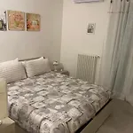 Lo Scalo Apartment