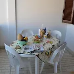 Holiday Home With One Bedroom, Living Room And Balcony And Air Conditioning In Torre Dello