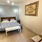 Trevisani Central Station Apartment