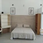 New Smart House, Strategico E Ampio Monolocale Di 70 Mq!! Parcheggio Libero Affianco