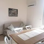 Palazzo Migliaccio Apt, La Residenza Sul Mare