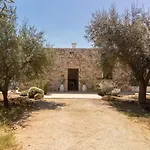 Lamia Del Bosco Con Piscina