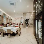 Hotel Falli