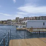 Houseboat Marina Resorts