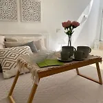 Tetti Bianchi - Deva'S Suite Home