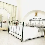 Casa Elia