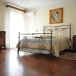 Villa Immersa Nel Verde