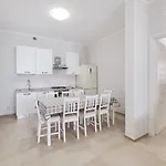 La Maison De Lulu