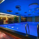 Hotel Mansha Regency