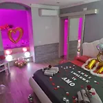 Appartamento Con Vasca Idromassaggio Due Cuori
